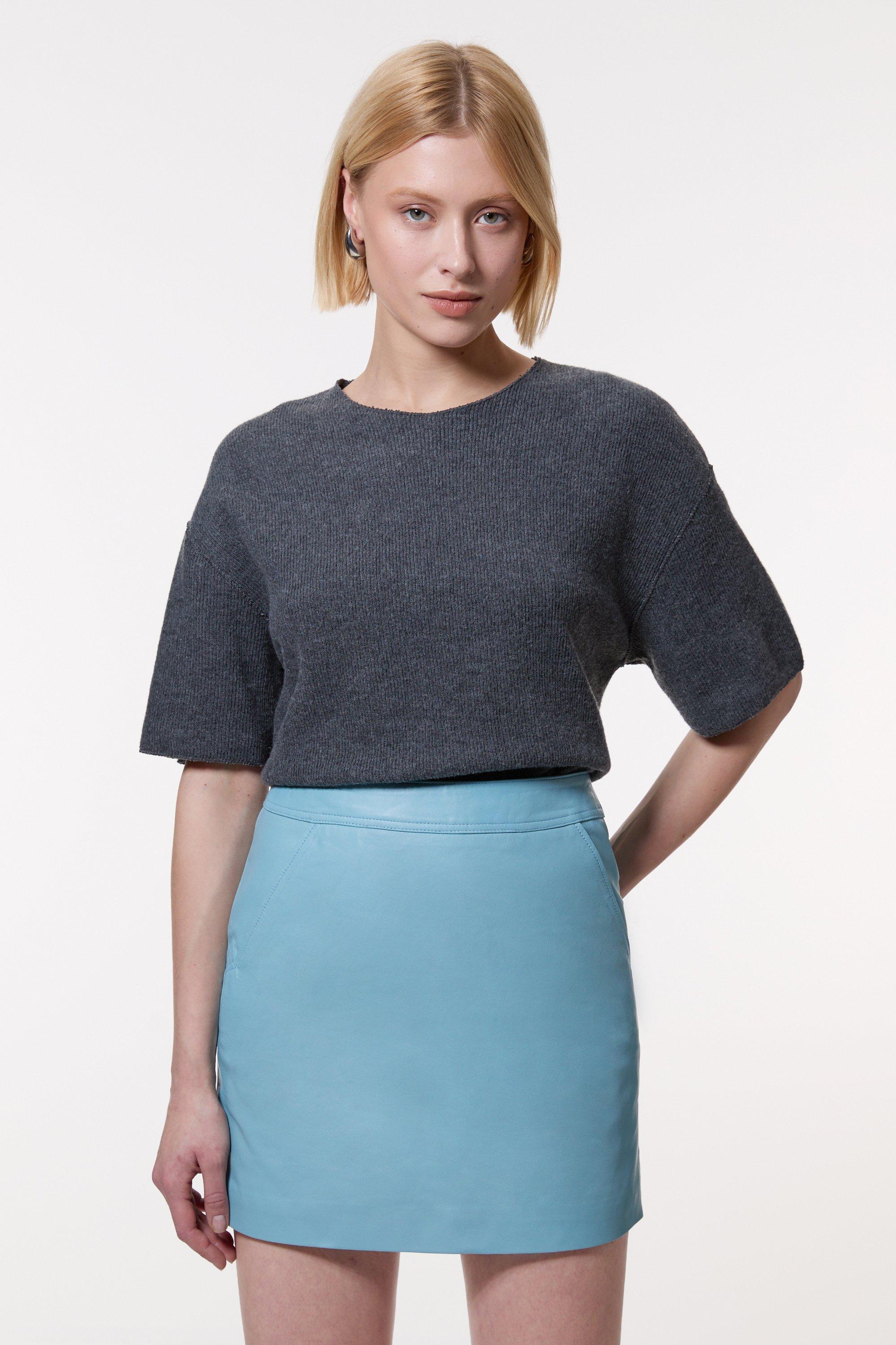 Buckle Detail Pleated Mini Skirt | Karen Millen